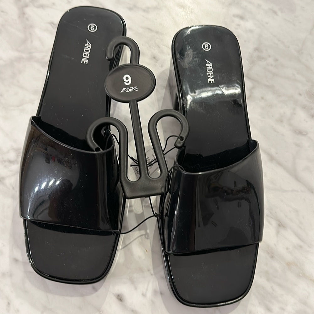Rubber sandals